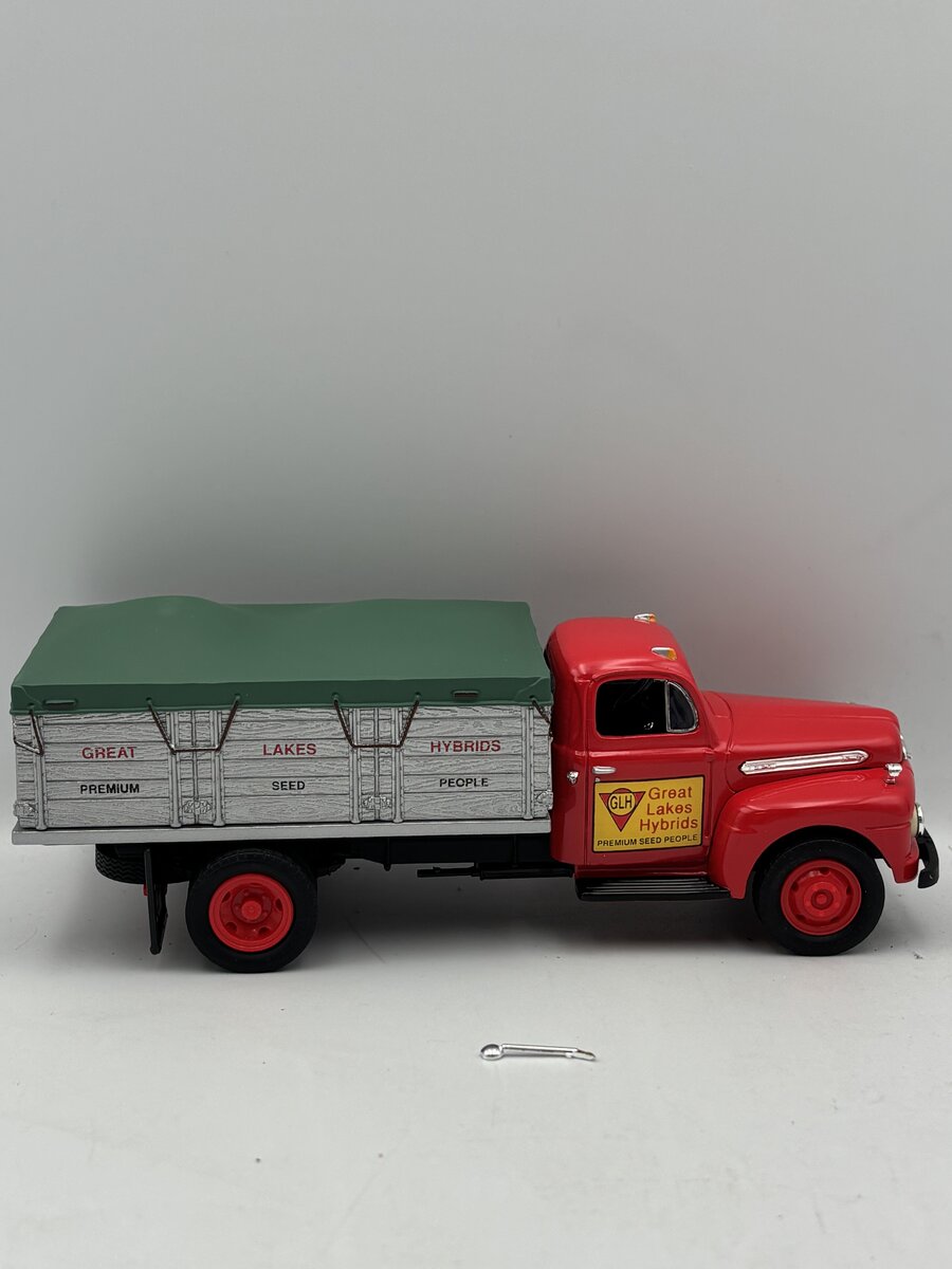 First Gear 10-0107 1:34 1951 Ford F-6 Grain Box Great Lakes Hybrids NIB