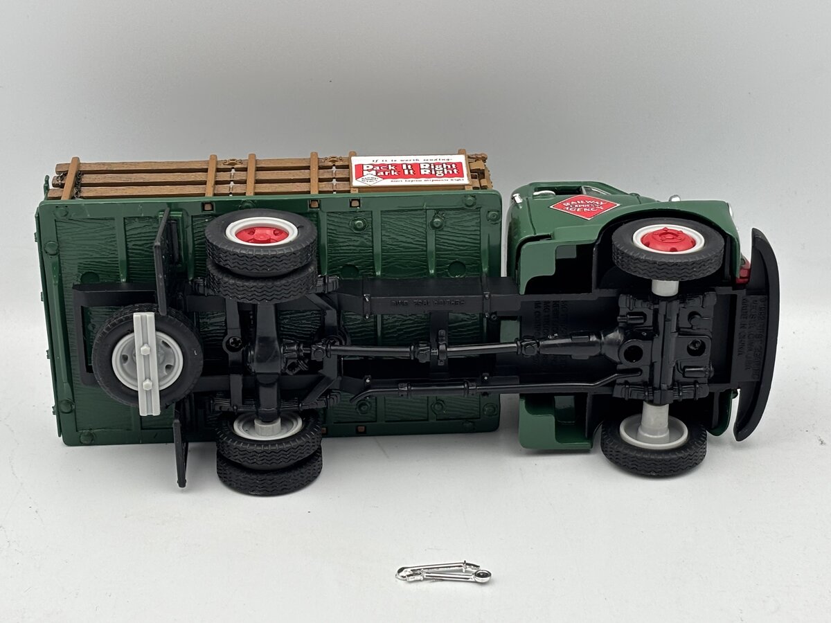 First Gear 19-1096 1:34 1952 GMC Full Rack Stake Truck NIB