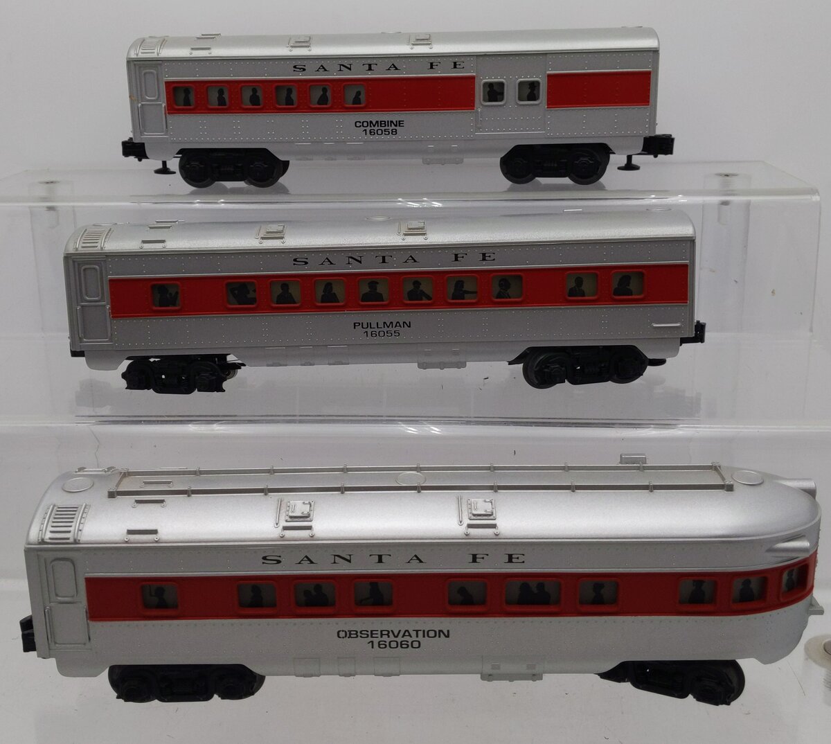 Lionel Assorted O Gauge Santa Fe Passenger Cars: 6-16055, 6-16059, & 6-16060 [3] VG