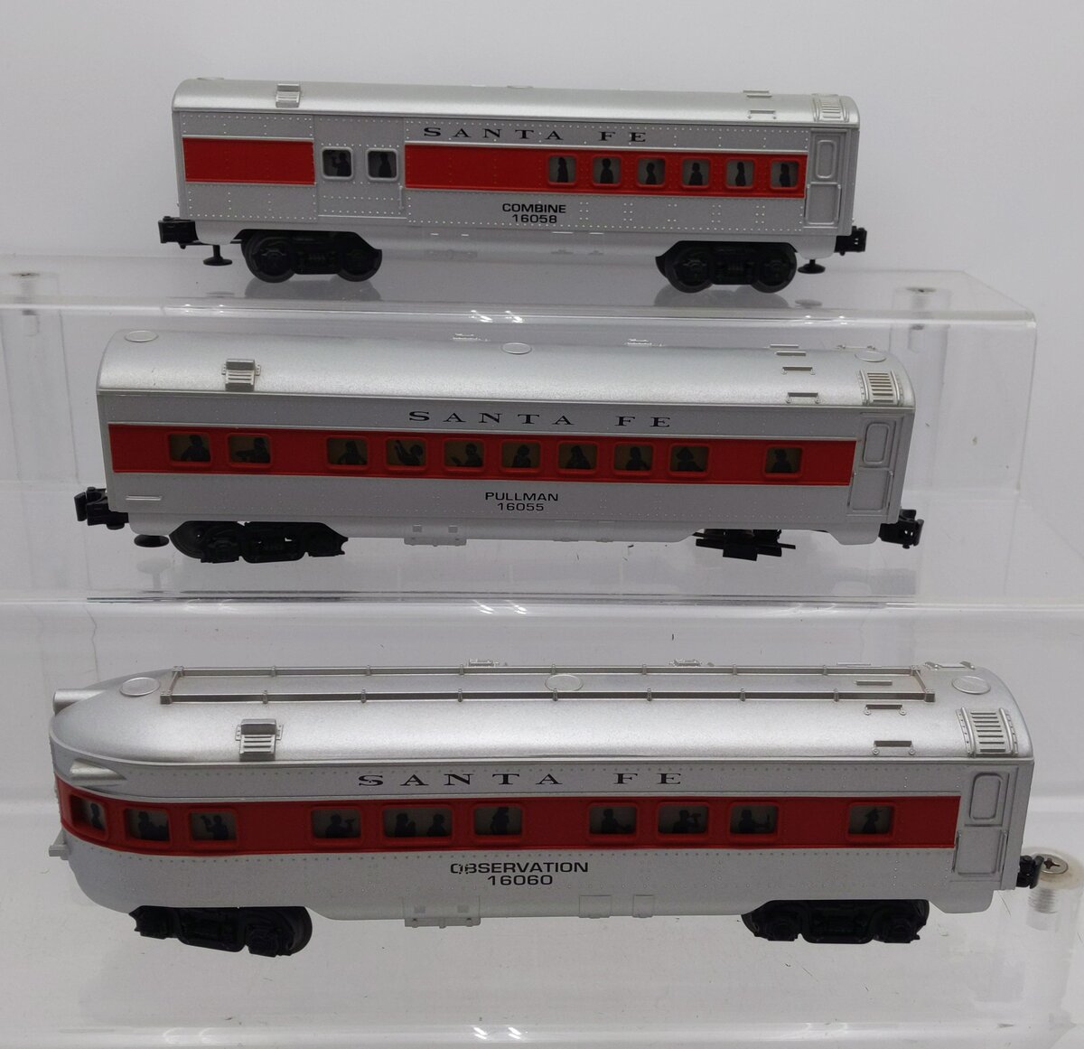 Lionel Assorted O Gauge Santa Fe Passenger Cars: 6-16055, 6-16059, & 6-16060 [3] VG
