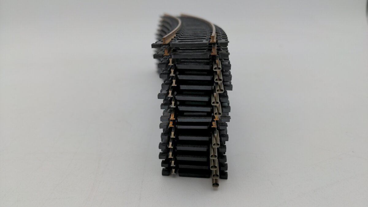 Atlas HO Scale Assorted Brass And Nickel Curved Track Sections [14] EX