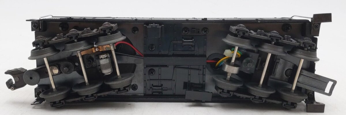 Lionel 6-19833 O Gauge Undecorated Die-Cast RS Railsounds Steam Tender EX/Box