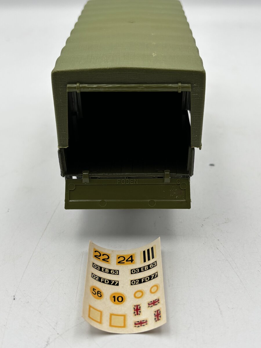 Dinky 668 1:50 Foden Army Truck EX/Box