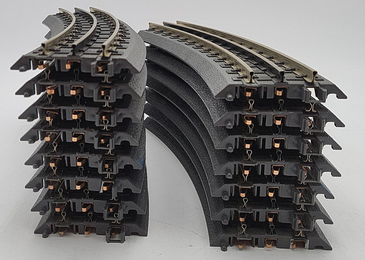 MTH 40-1042 O-42 RealTrax Curved Section W/ Hollow Nickel Silver Rails (15) VG
