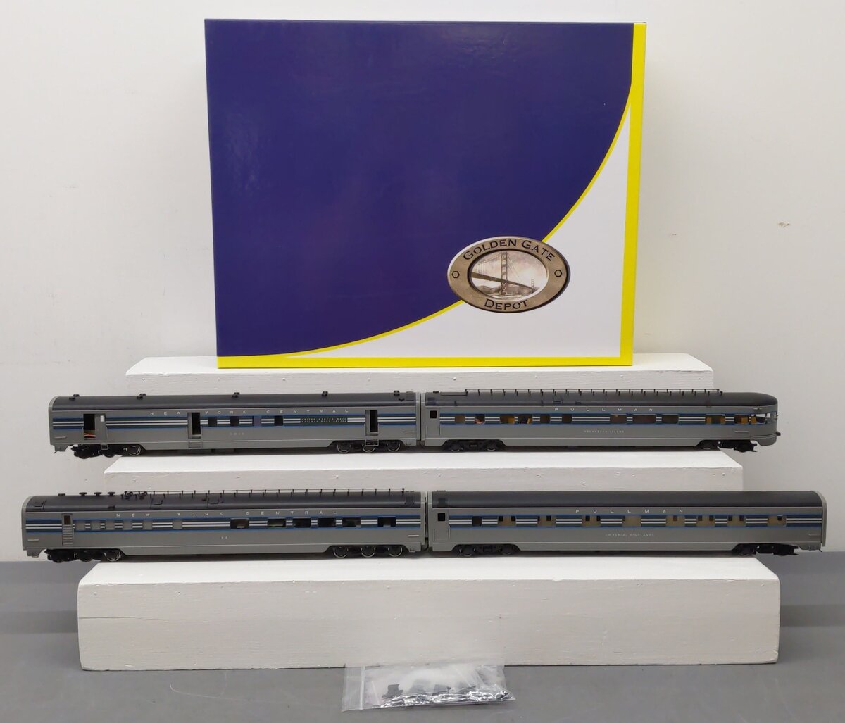 Golden Gate Depot O NYC Aluminum Limited Passenger Car Set (Set of 4) - 2-Rail EX/Box