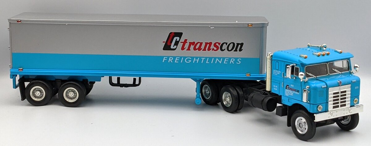 First Gear 19-1750 1:34 Diecast Bull-Nose COE Tractor with 35