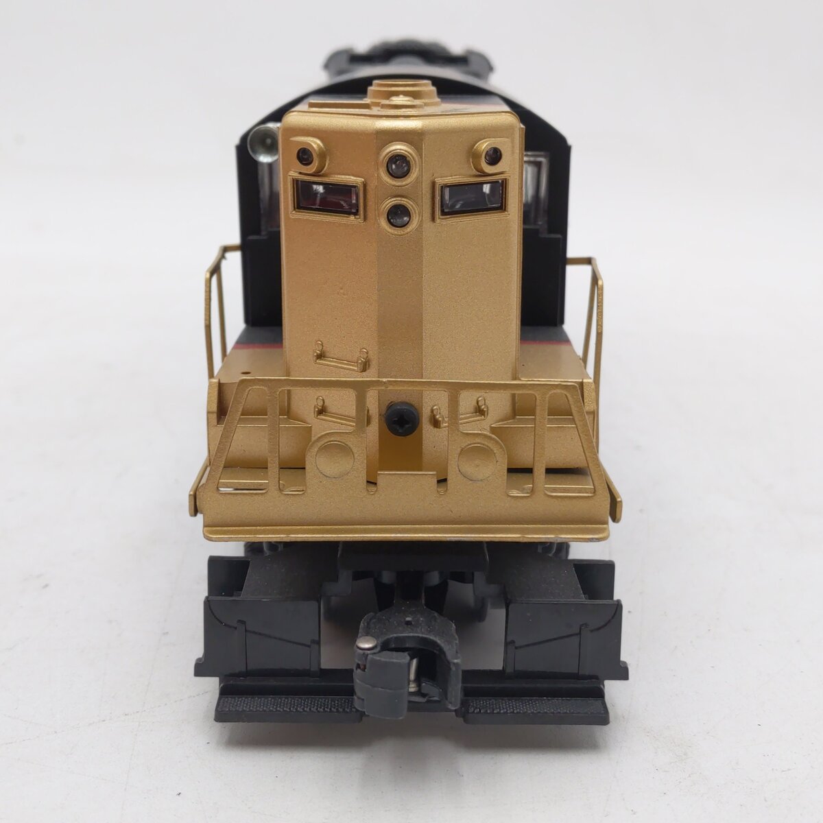 Lionel 6-8668 O Gauge Northern Pacific GP-9 Non-Powered Diesel Locomotive EX/Box