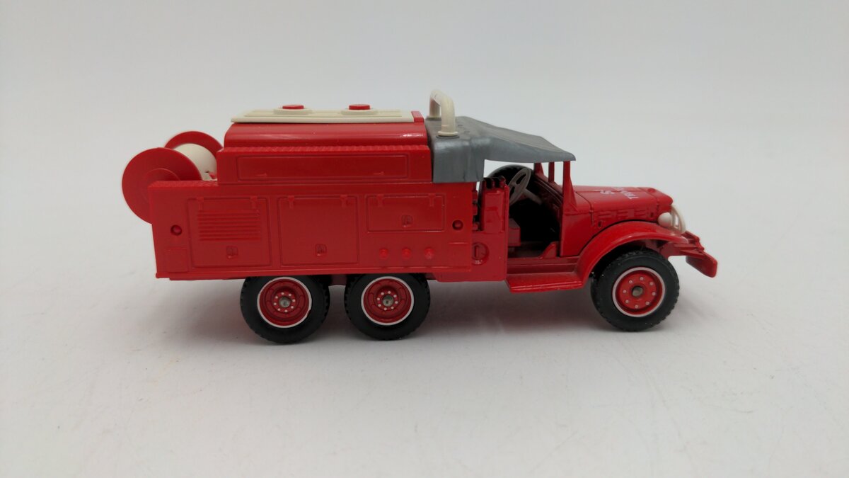 Solido 2123 1:50 Scale Toner Gam I Dodge Tanker Fire Truck St Tropez Metal LN/Box