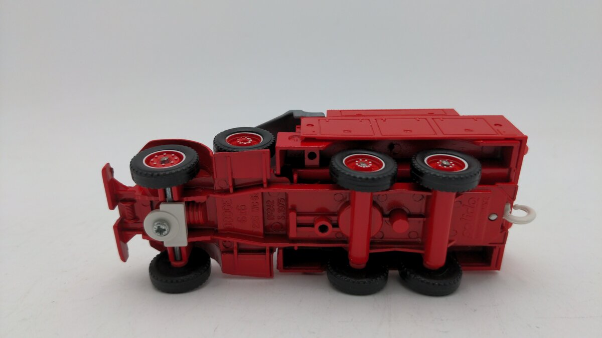 Solido 2123 1:50 Scale Toner Gam I Dodge Tanker Fire Truck St Tropez Metal LN/Box