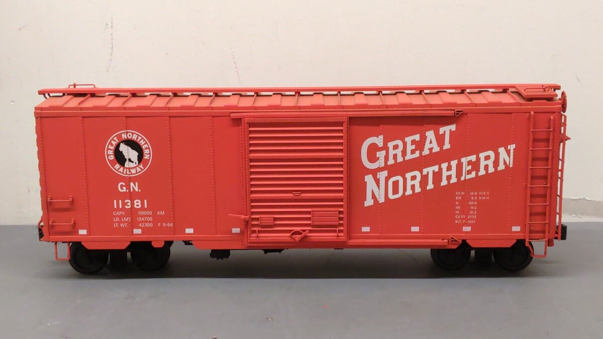 Canada B1072 G Scale Great Northern PS-1 Boxcar #11381 EX/Box