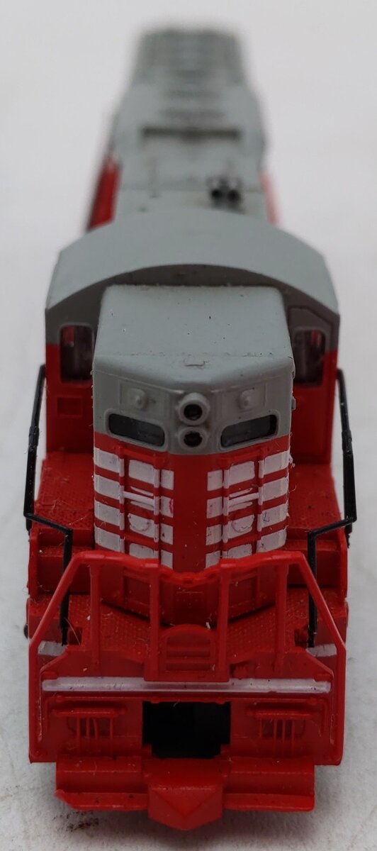 Life Like 7745 N Scale Burlington Route SD7 Powered Diesel Locomotive #346 EX