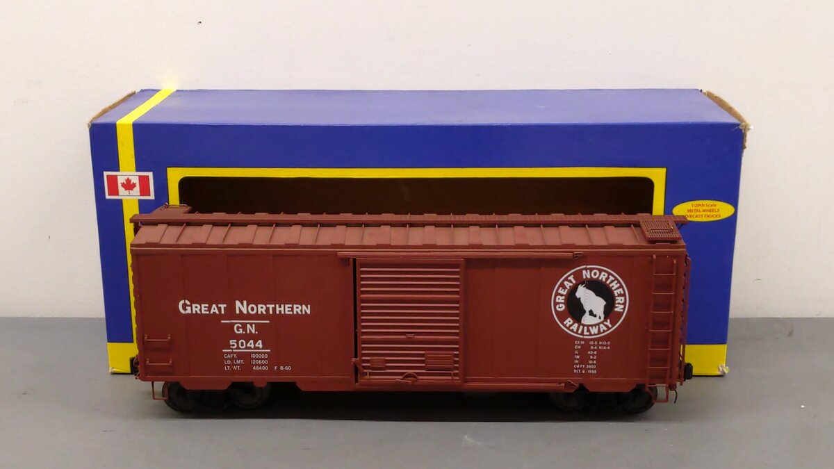 Canada B1071 G Scale Great Northern PS-1 Boxcar #5044 LN/Box