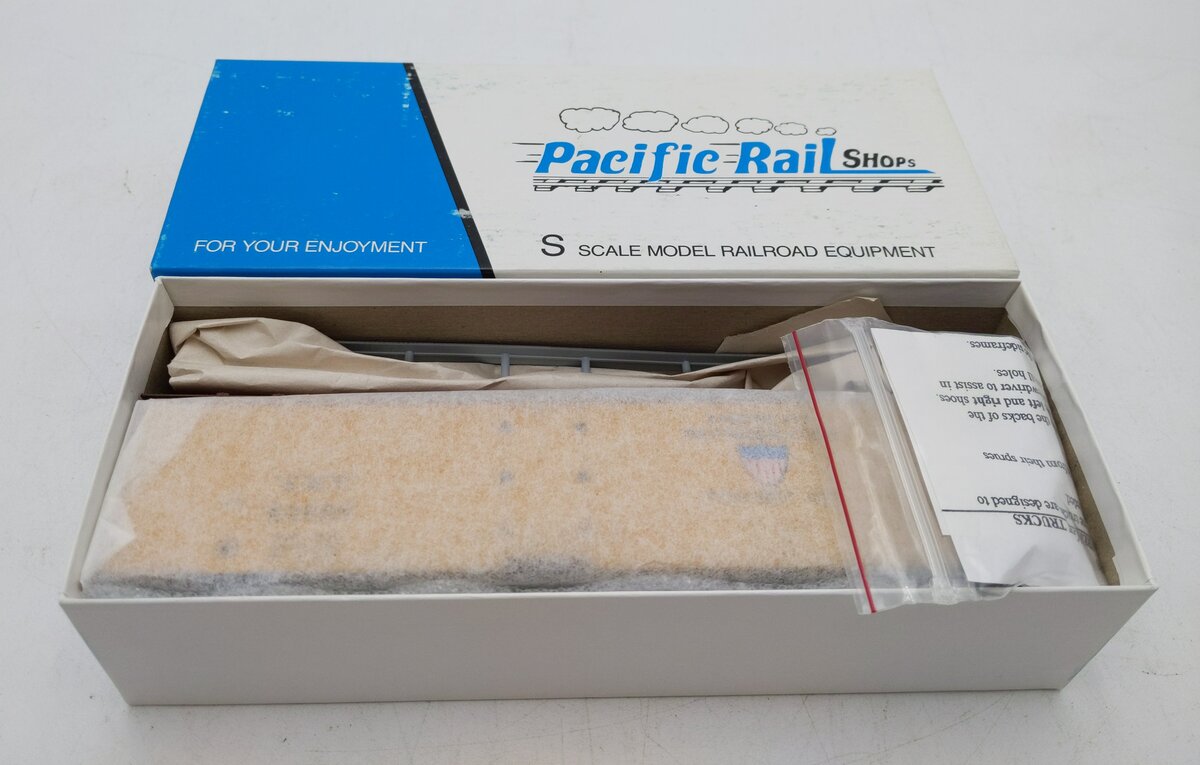 Pacific Rail 2324 S Gauge Steel Ice Refrigerator  Kit #23028 NIB