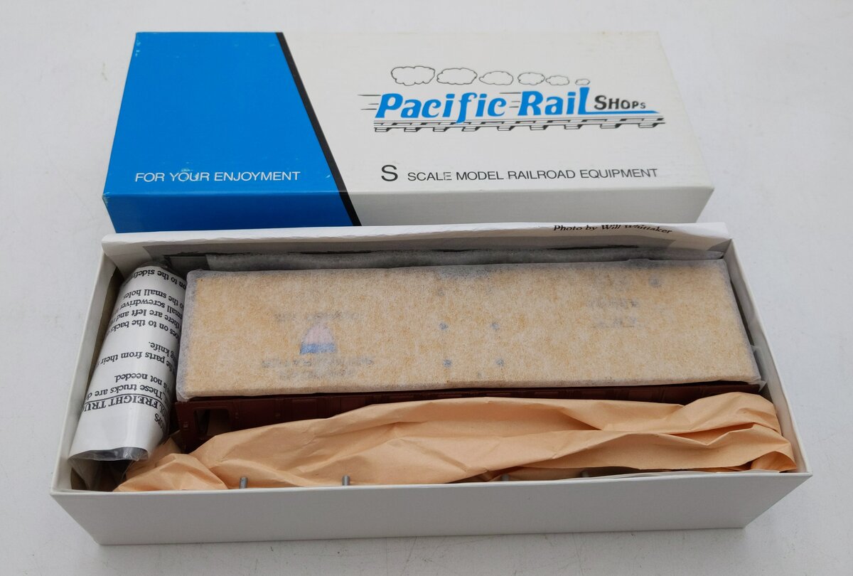 Pacific Rail 2324 S Gauge Steel Ice Refrigerator  Kit #23049 MT/Box