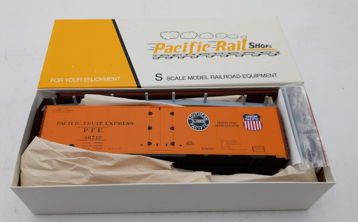 Pacific Rail 2302 S Gauge Steel Ice Refrigerator  Kit #46713 MT/Box