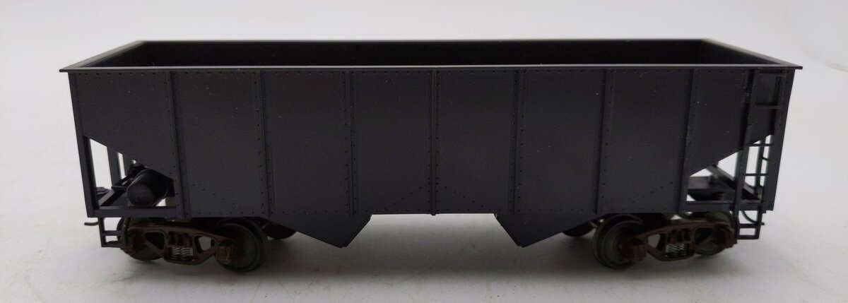 American Models S Scale 300 2 Bay Hopper LN/Box