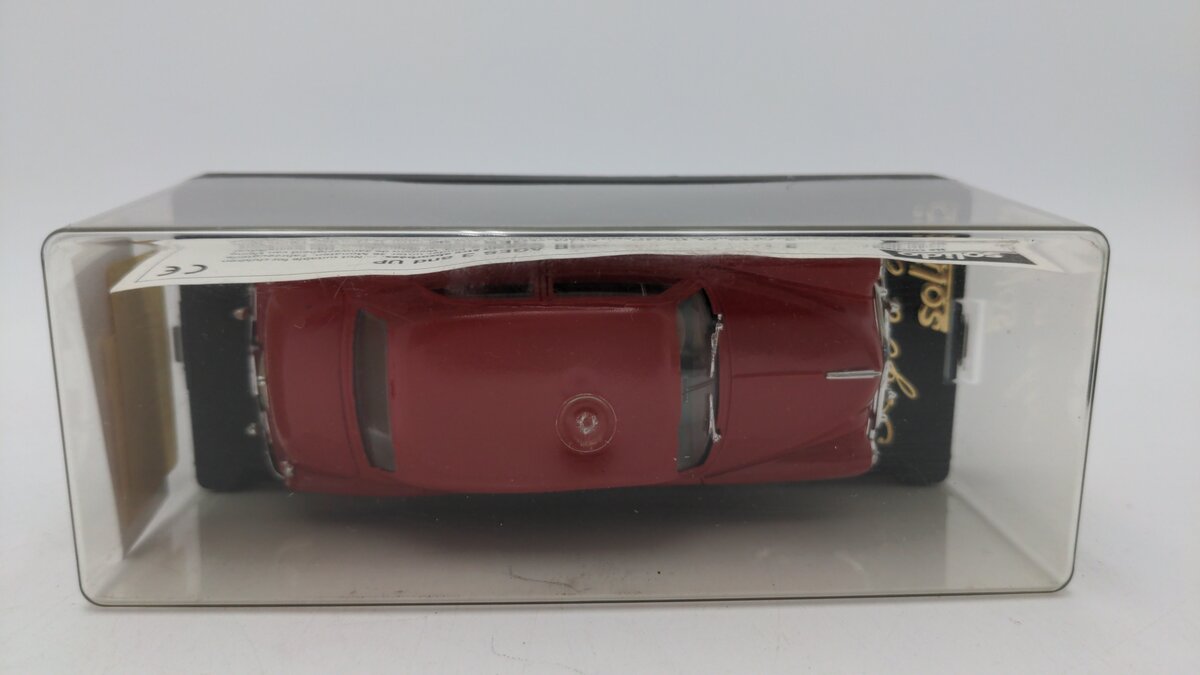 Solido 4508 1:43 Scale L'Age D'Or Red 1950 Chevrolet Sedan W/Plastic Case EX/Box