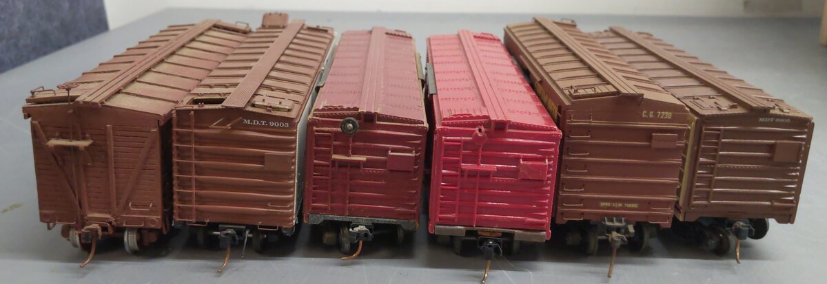 Assorted S Scale Freight Cars [6] VG