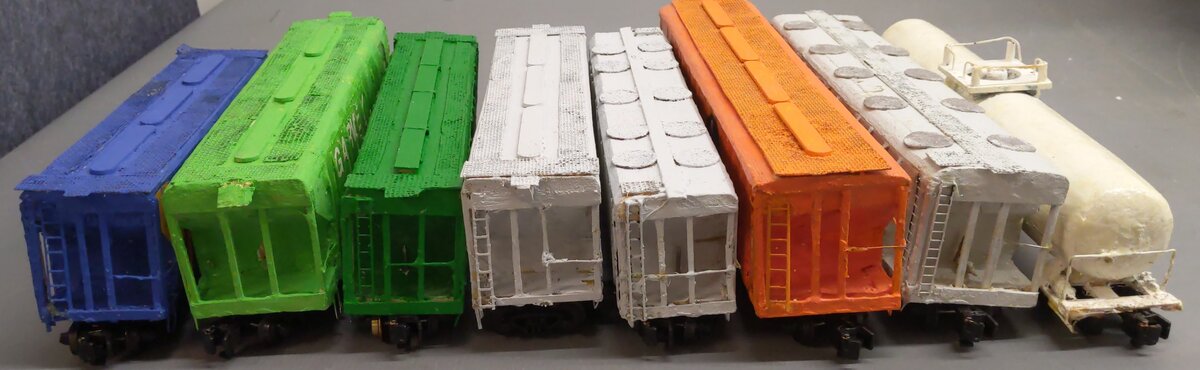 Assorted S Scale Assorted Freight Cars  Painted [8]