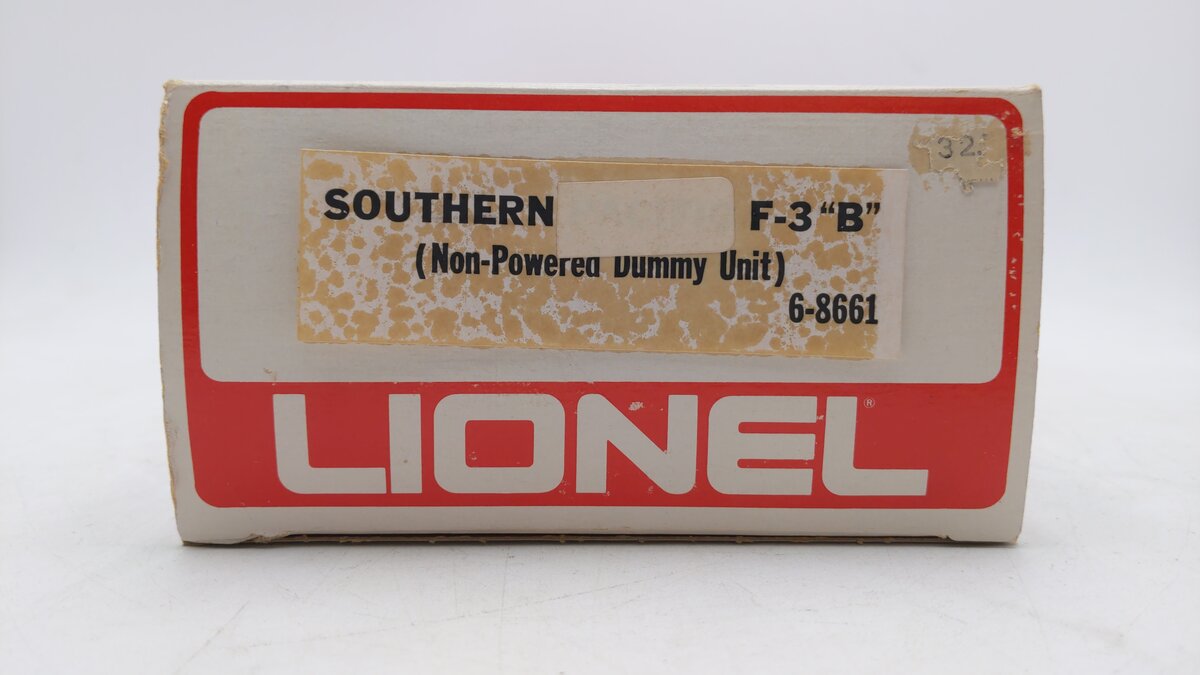 Lionel 6-8661 O Gauge Southern F3 B Non-Powered Diesel Locomotive EX/Box