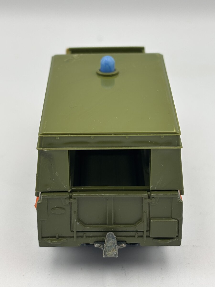 Dinky 604 1:43 Land Rover Bomb Disposal Unit EX/Box