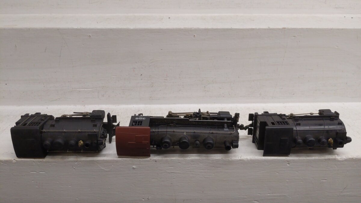 American Locomotive Company & Rivarossi HO Scale Assorted Steam Locomotives: [3] VG