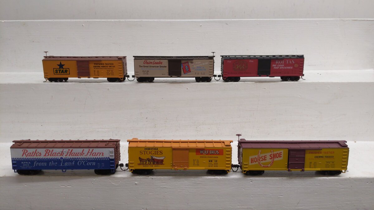 HO Scale Assorted Freight Cars: 129, 428, 92, 12, 203, 94 [6] VG