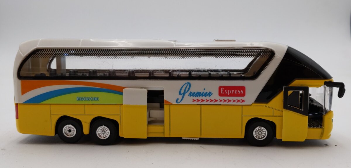 Yutong Premier Express Coach Eco8100  W/ Sound and Lights EX