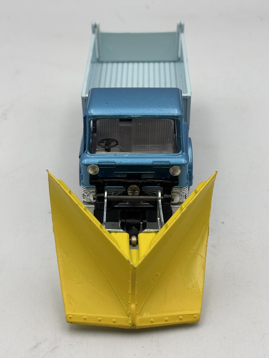 Dinky 439 1:43 Ford D800 Snow Plough & Tipper Truck EX/Box