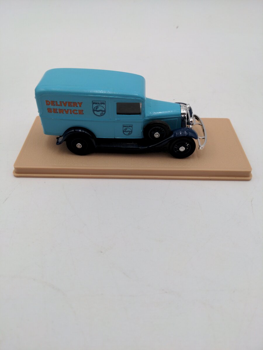 Eligor 1505P Ford V8 Van 1934 Delivery Service Philips Blue LN/Box
