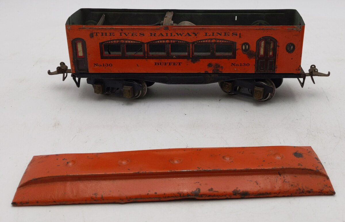 Ives 130 Vintage O Gauge Passenger Buffet Car