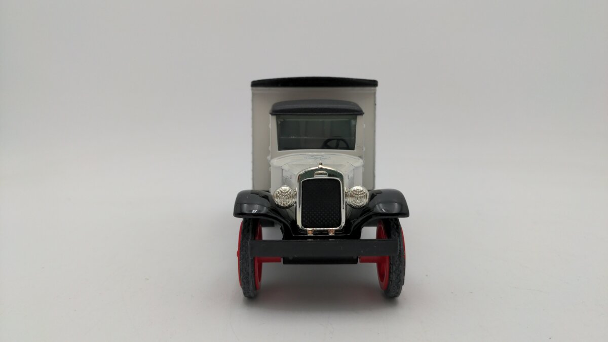 Ertl 9118 1:34 Scale Diecast Asheville Office Supply '31 Hawkeye Box Truck Bank EX/Box