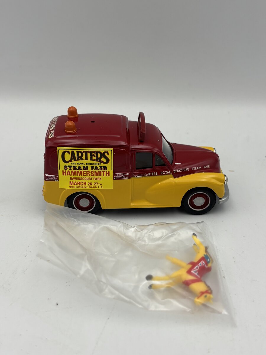 Corgi 06601 1:43 Showmans Carters Morris Minor 1000 Advance Publicity Van Set LE LN/Box