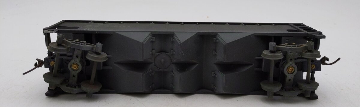 S Scale NYC 3 Bay hopper #904401 EX