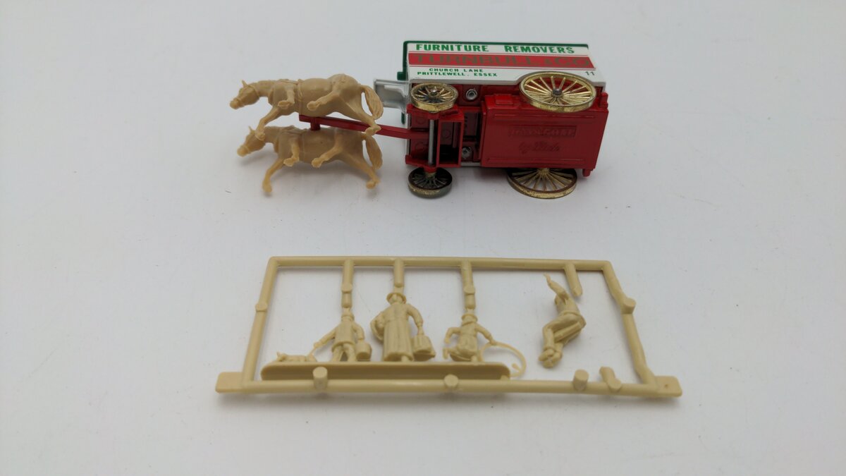 Lledo Models of Days Gone Turnbull & Co. Removers Horse Drawn Wagon W/4 Figures EX/Box