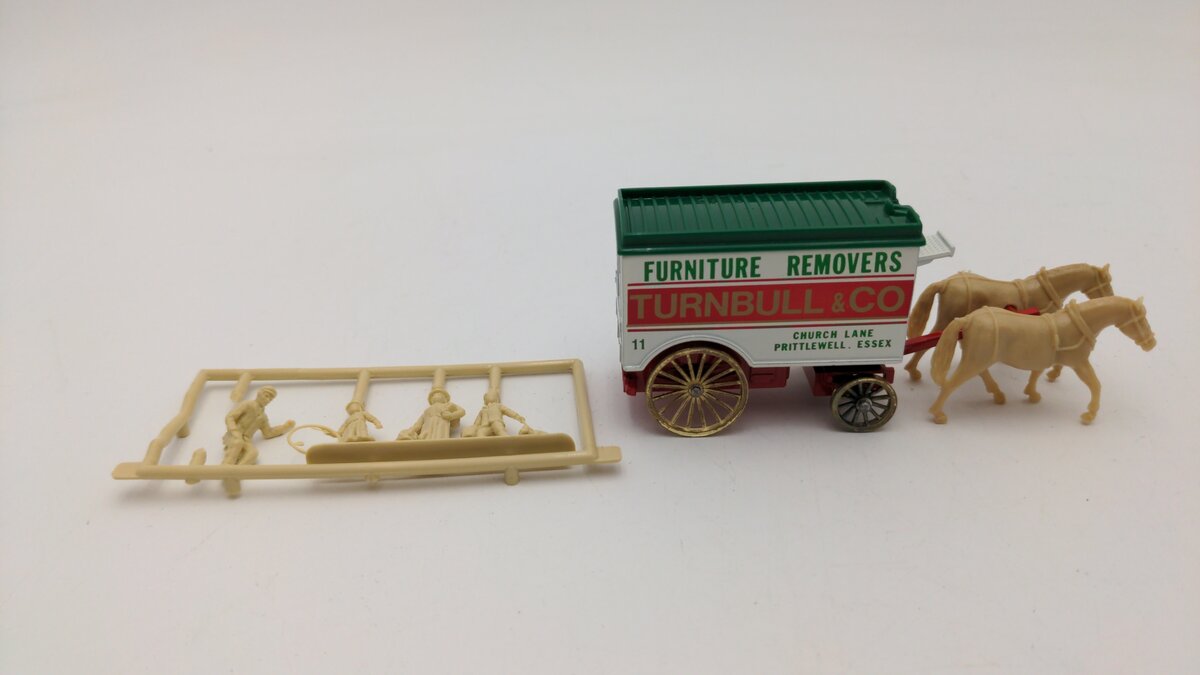 Lledo Models of Days Gone Turnbull & Co. Removers Horse Drawn Wagon W/4 Figures EX/Box