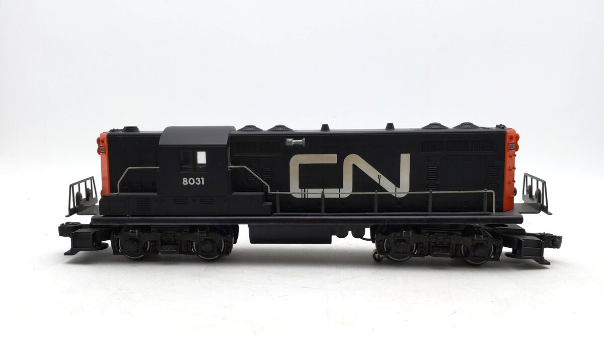 Lionel 6-8031 O Gauge Canadian National GP7 Dummy Diesel Locomotive EX