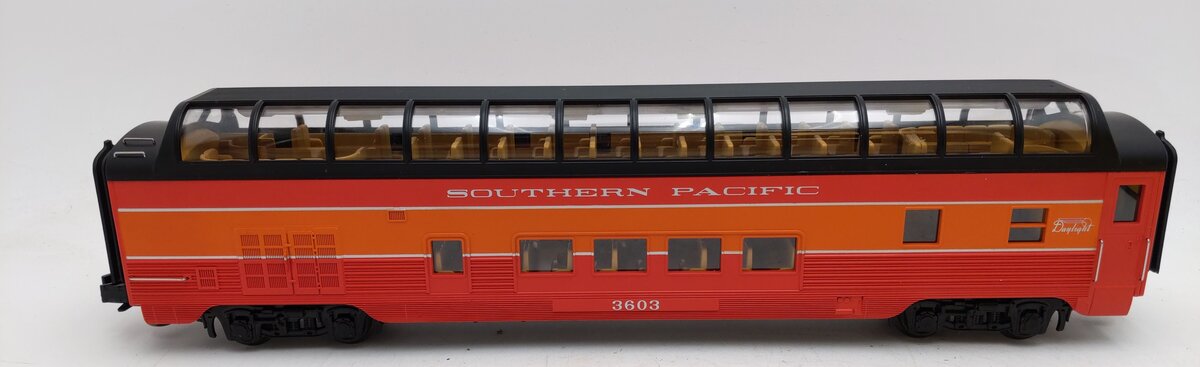 MTH 30-67323 Southern Pacific 60' Streamlined ABS Full-Length Vista Dome Car VG/Box