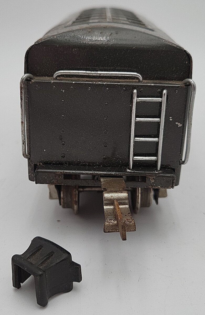 Lionel 265W Vintage O Prewar Tinplate Waffle Top Tender with Whistle VG/Box