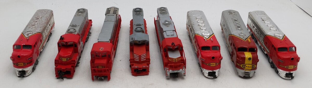 Bachmann & Other HO Santa Fe Locomotives [8]