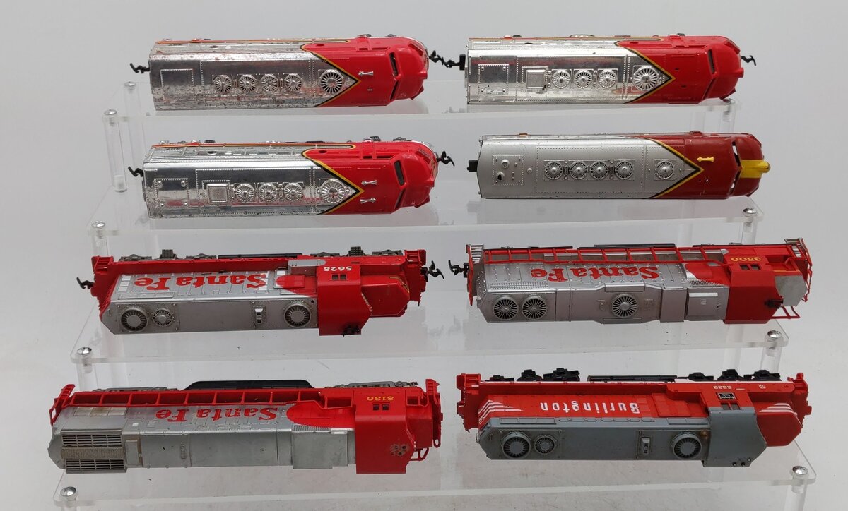 Bachmann & Other HO Santa Fe Locomotives [8]