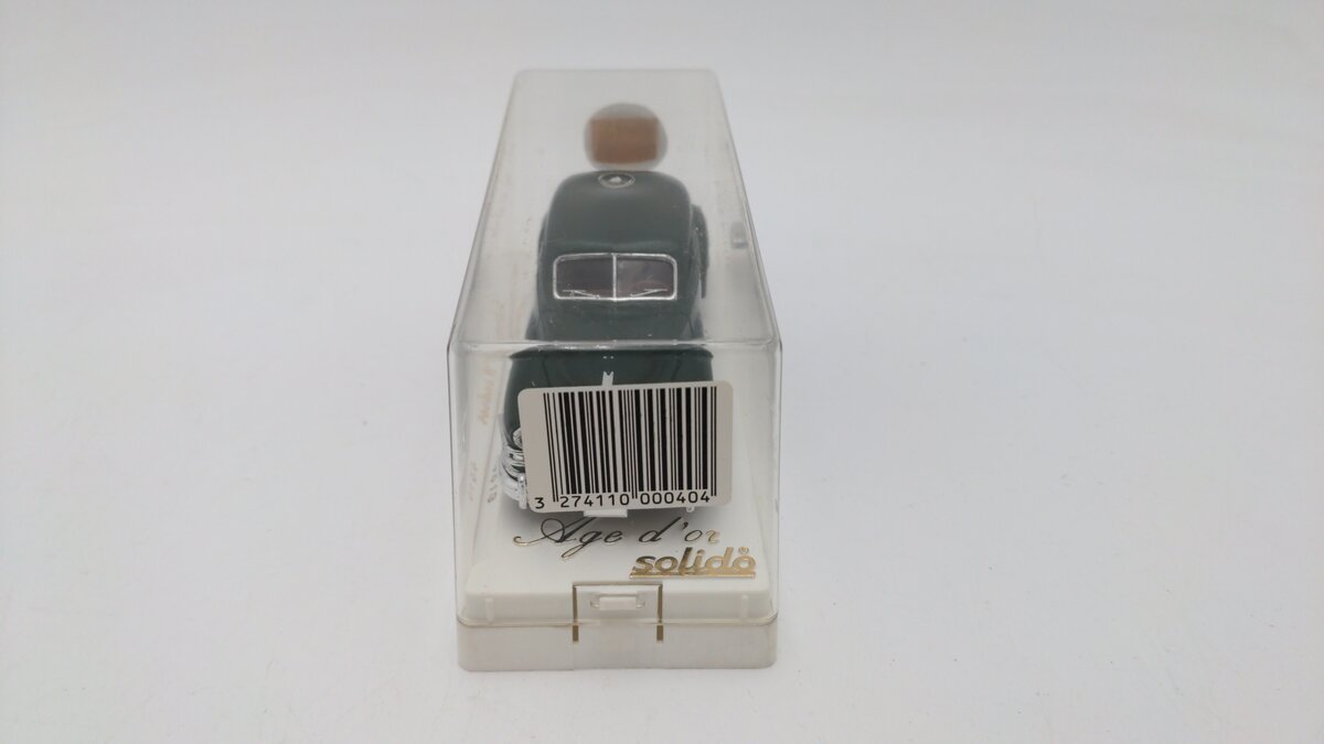 Solido 04513 1:43 Scale Age D'Or Deep Green Chrysler Windsor Die Cast W/Display EX/Box