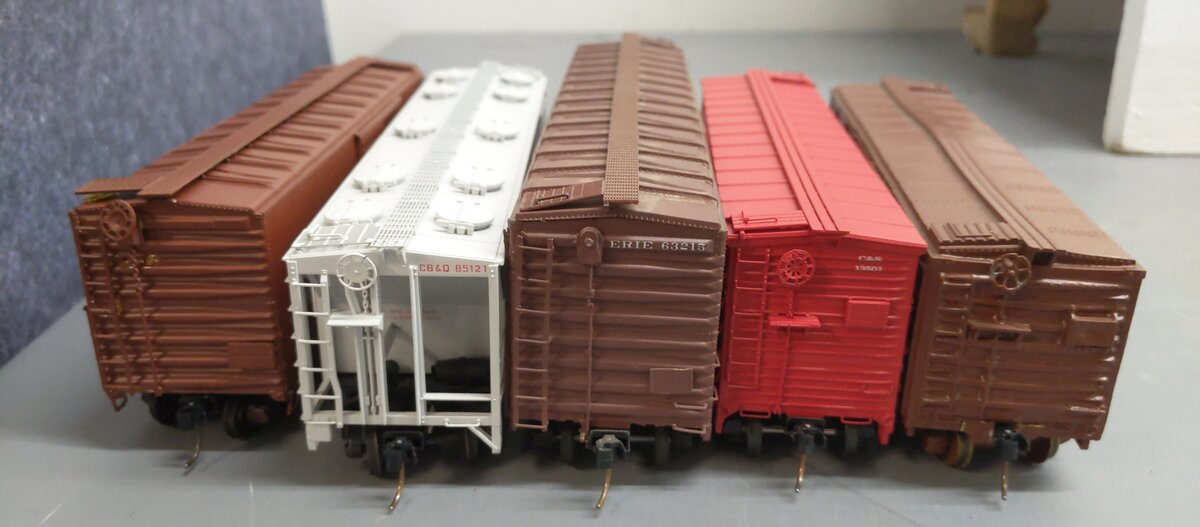 S Scale Assorted Freight Cars [5] EX
