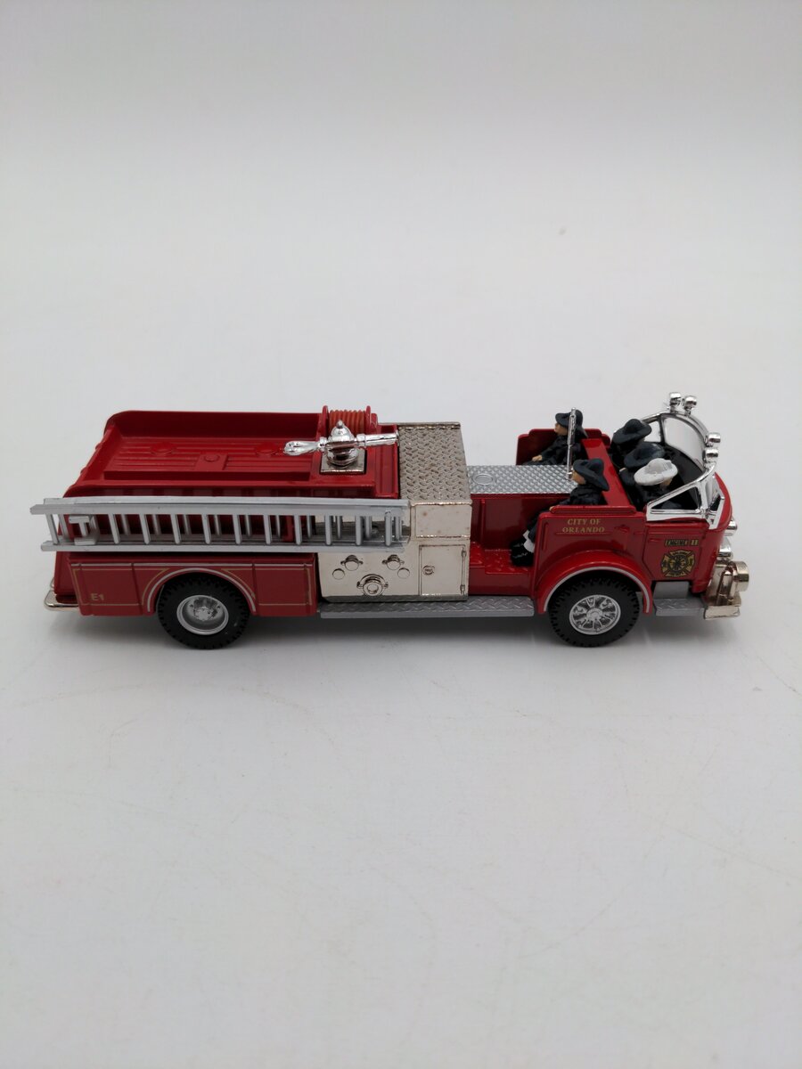 Corgi 97326 1:50 Orlando American La France Pump Fire Engine  EX/Box