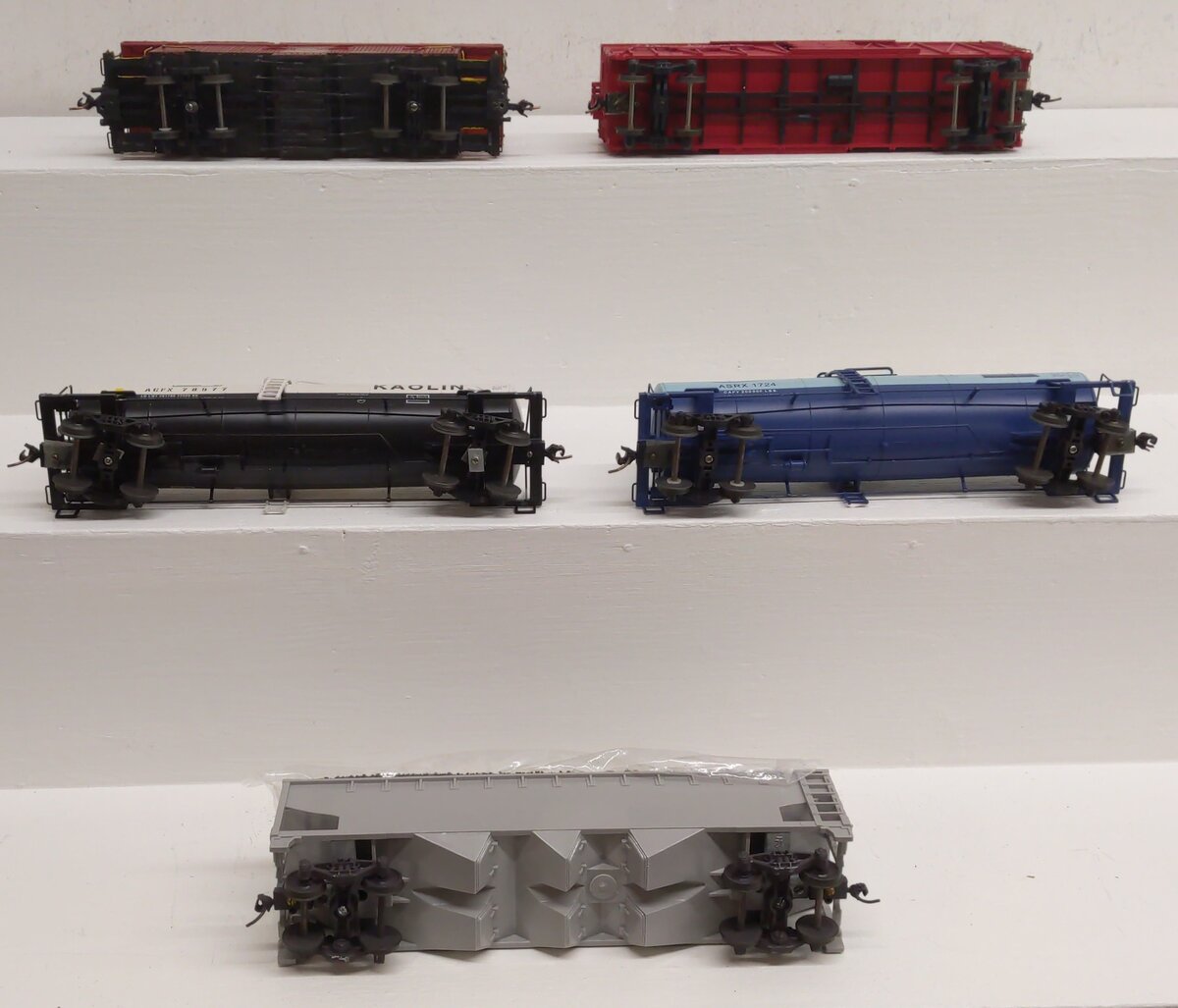 S Scale Assorted Freight Cars [5] EX