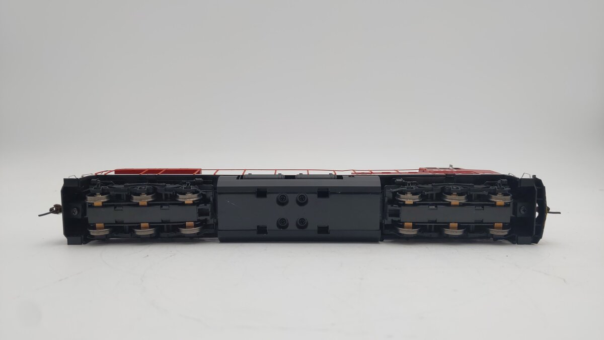 Athearn 77645 HO Canadian Pacific RTR AC4400 Diesel Locomotive #9751