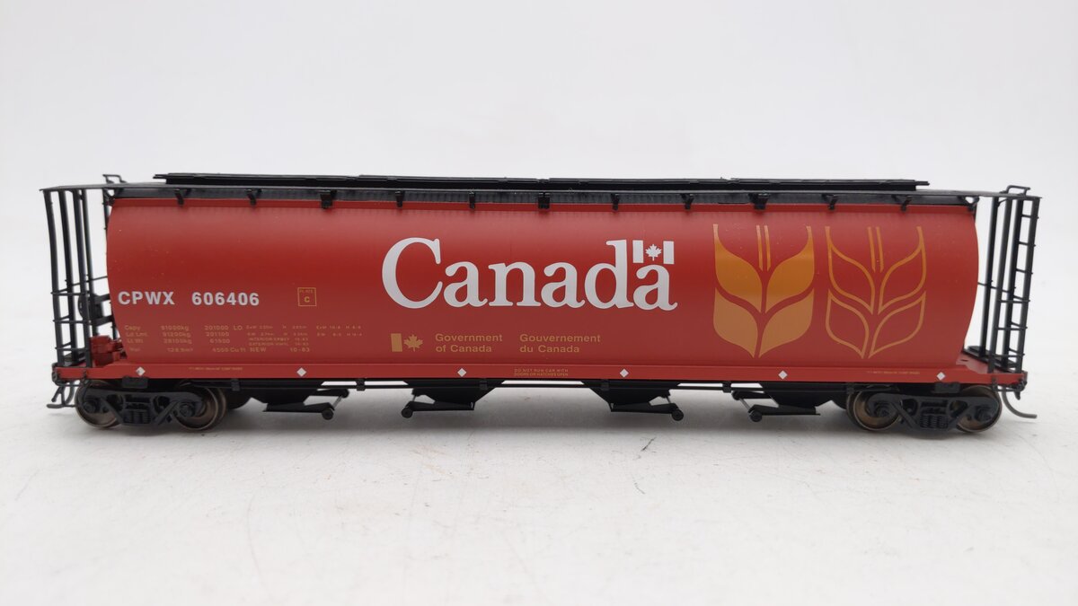 InterMountain 45102-100 HO CPWX Cylindrical Trough Covered Hopper Car #606406 LN/Box