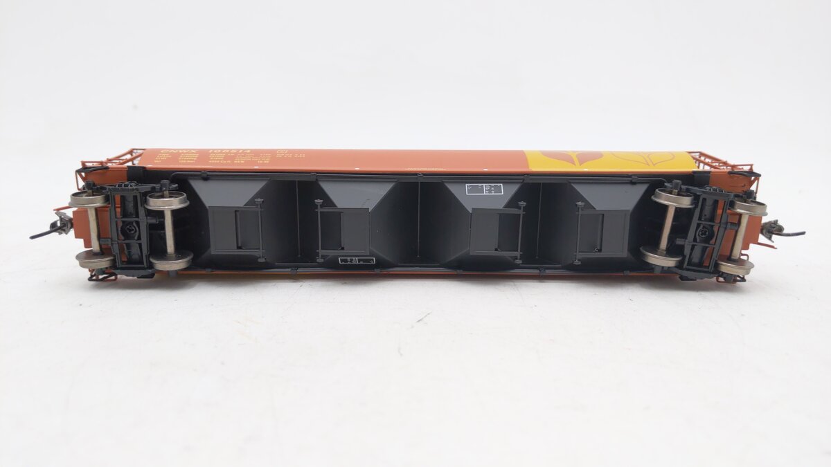 InterMountain 45119-16 HO Scale CNWX 4-Bay Cylindrical Hopper #100514 LN/Box