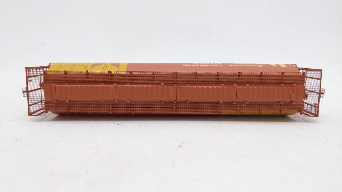 InterMountain 45119-16 HO Scale CNWX 4-Bay Cylindrical Hopper #100514 LN/Box