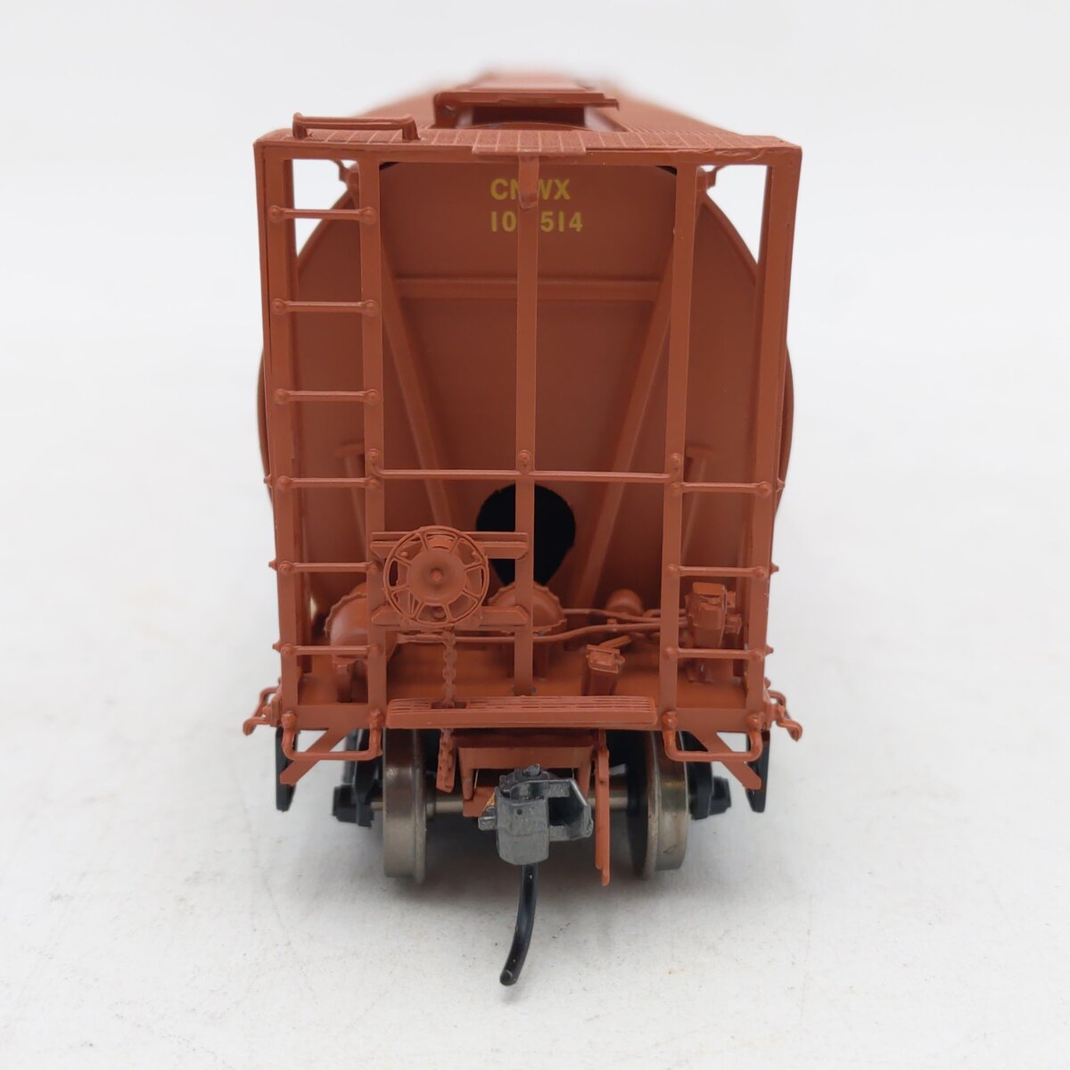 InterMountain 45119-16 HO Scale CNWX 4-Bay Cylindrical Hopper #100514 LN/Box